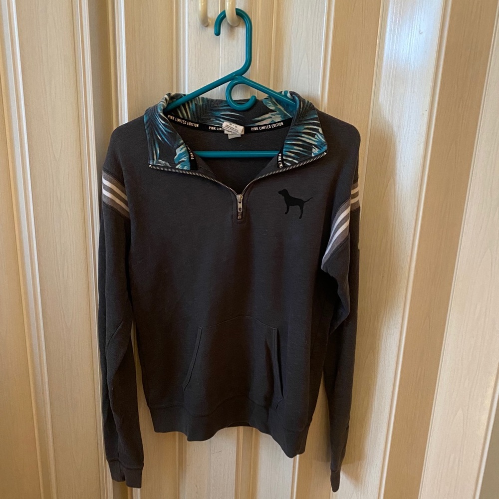 LIMITED EDITION VS PINK QUARTER ZIP